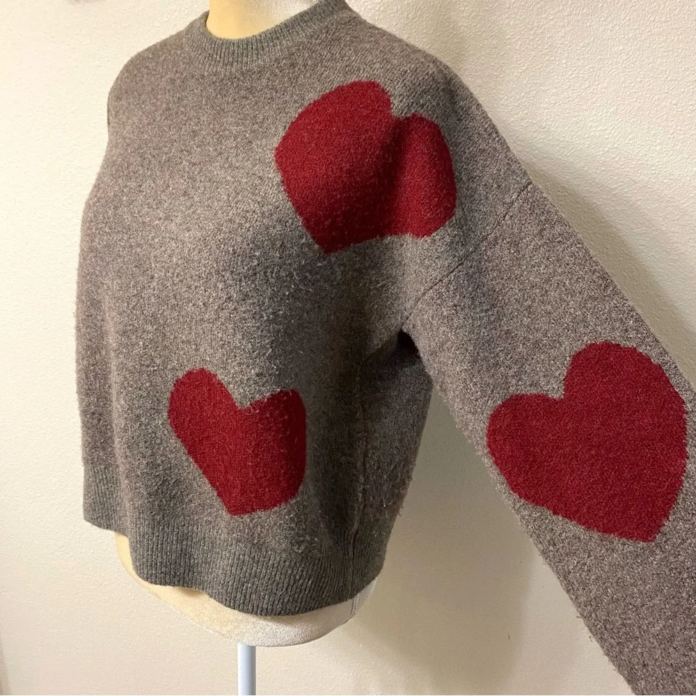 Natural Life Heart Knit Crewneck Sweater - Picture 6 of 9